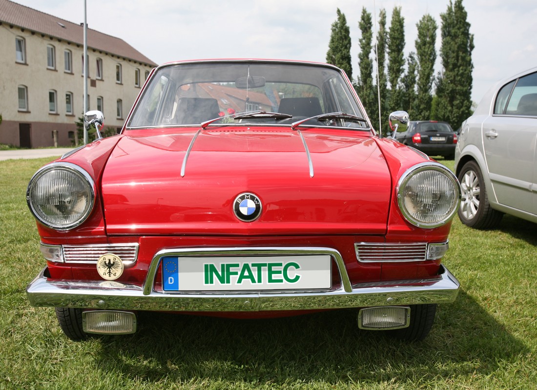 BMW 700.02 201